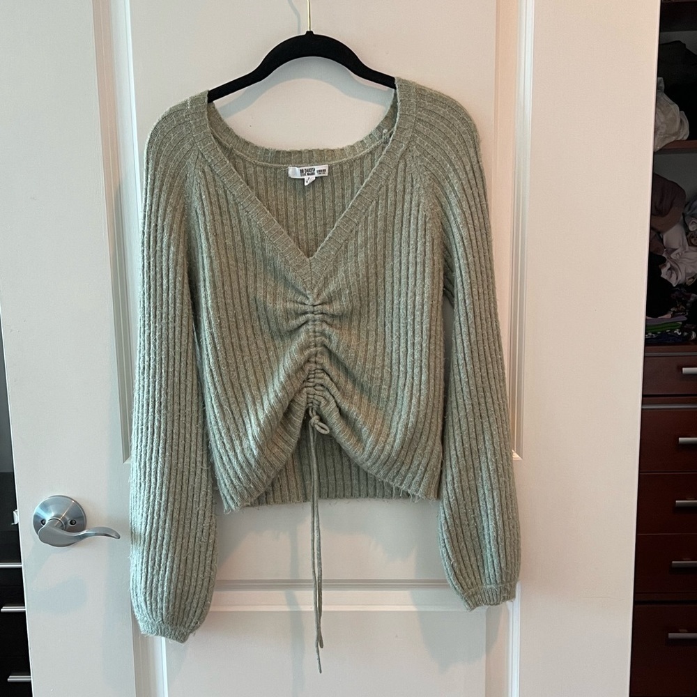 BB DAKOTA BY STEVE MADDEN Make It Short Sweater Size M - Picture 6 of 16